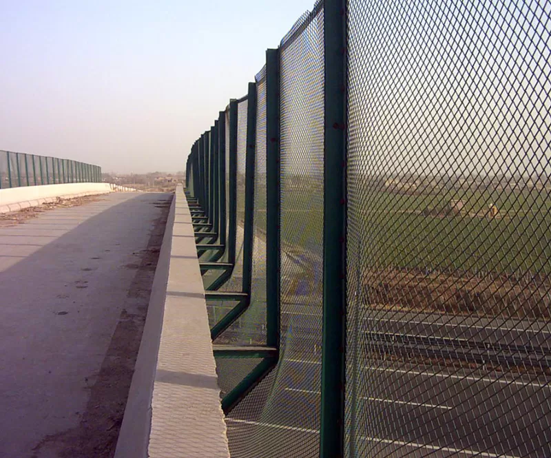 Wire mesh Fence