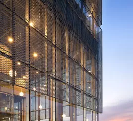 Building curtain wall